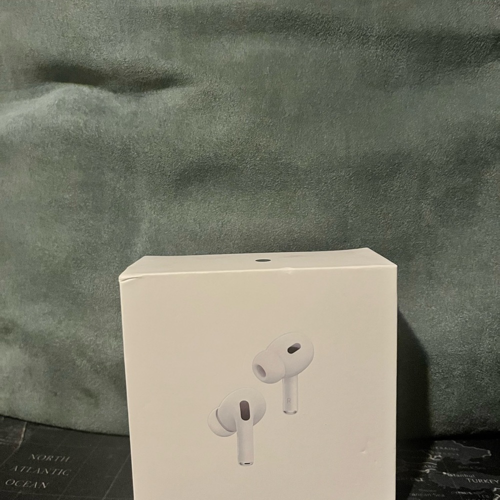 Apple AirPods Pro with Charging Case - White